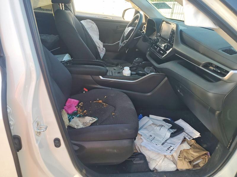 2022 Toyota Highlander VIN 5TDCZRAH6NS123611 COPART salvage auction — SIDE, Mi - Dealer Only Clean Title, sold $14,800 on 2026-07-24 (photo 7)