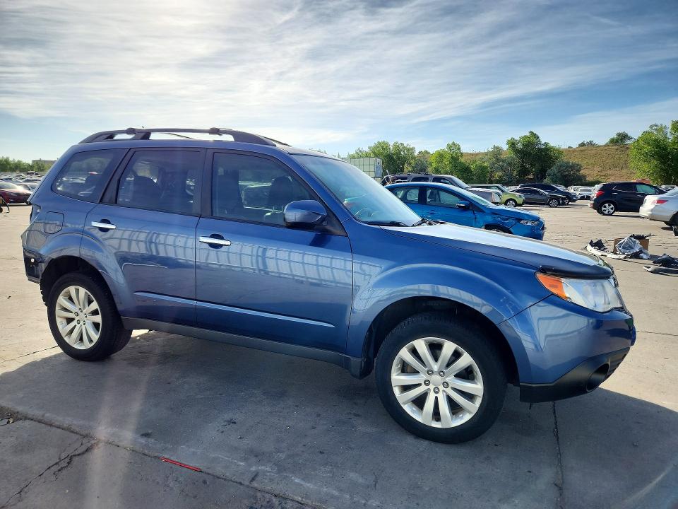 2013 Subaru Forester VIN JF2SHAEC2DH423634 COPART salvage auction — REAR END, CO - PUBLIC - SALVAGE TITLE, sold $1,750 on 2026-07-27 (photo 4)