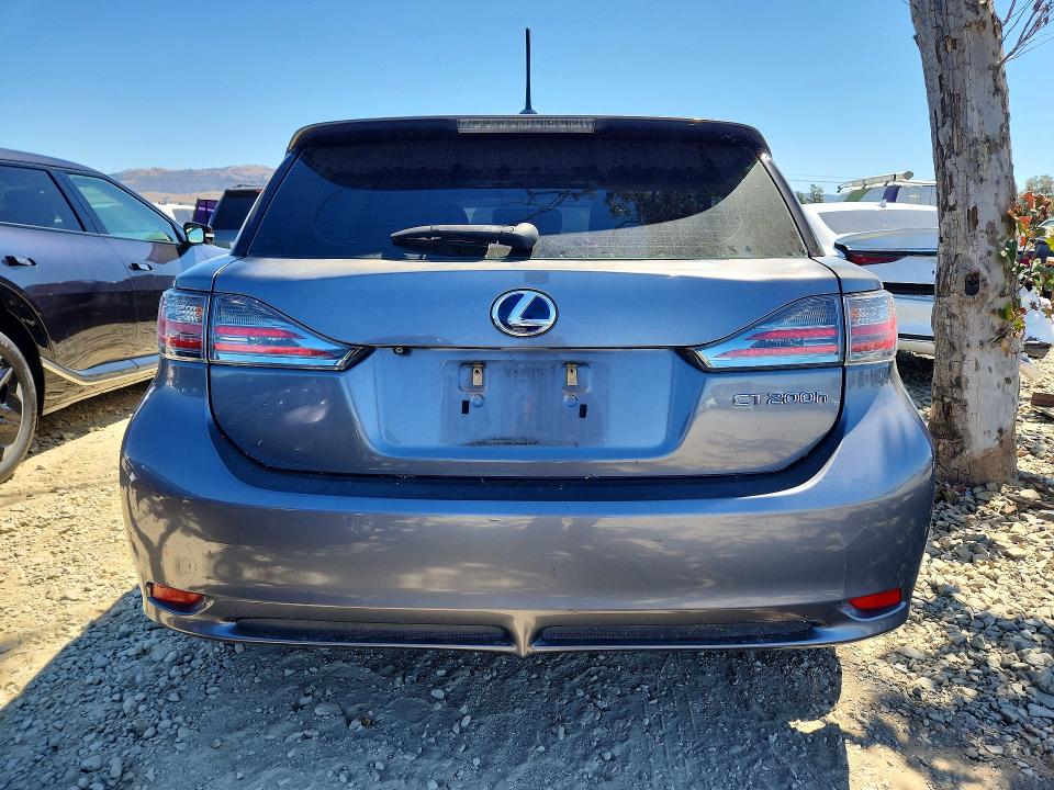 2013 Lexus Ct 200 VIN JTHKD5BH1D2162614 COPART salvage auction — FRONT END, CA - SALVAGE CERTIFICATE, sold $1,750 on 2026-07-09 (photo 6)