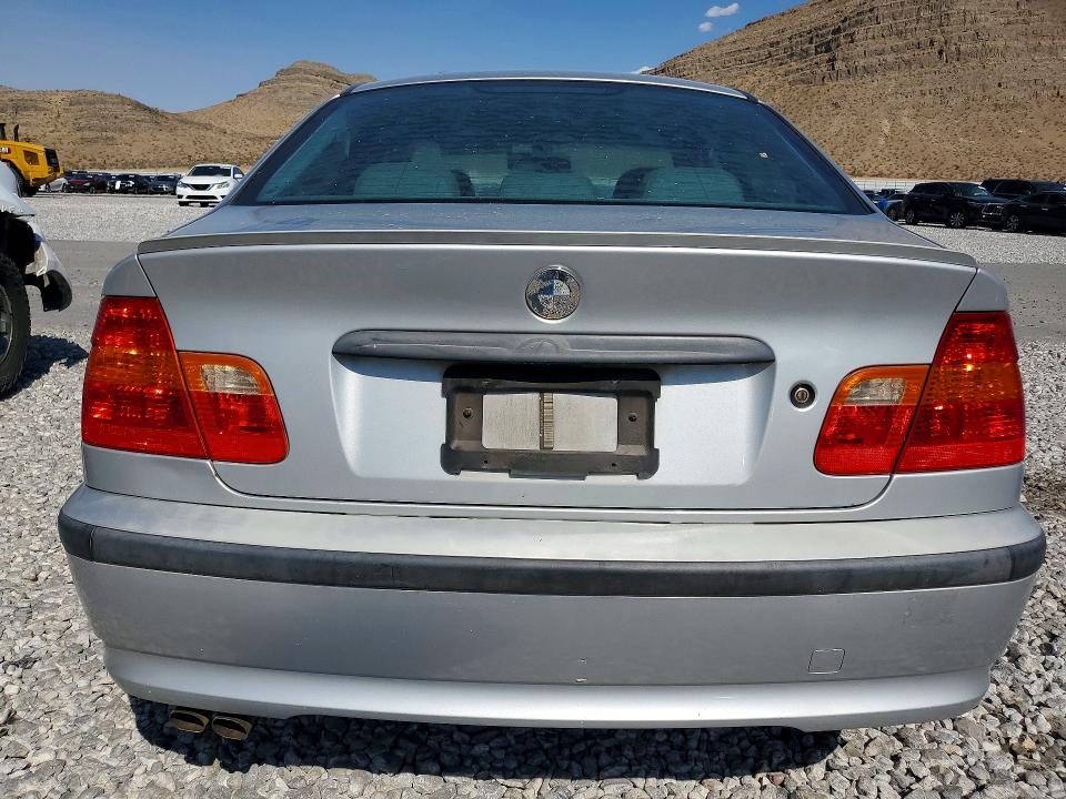 2004 BMW 3 series VIN WBAEV33404KR32424 COPART salvage auction — MECHANICAL, Nv - Certificate Of Title, sold $225 on 2026-07-15 (photo 6)