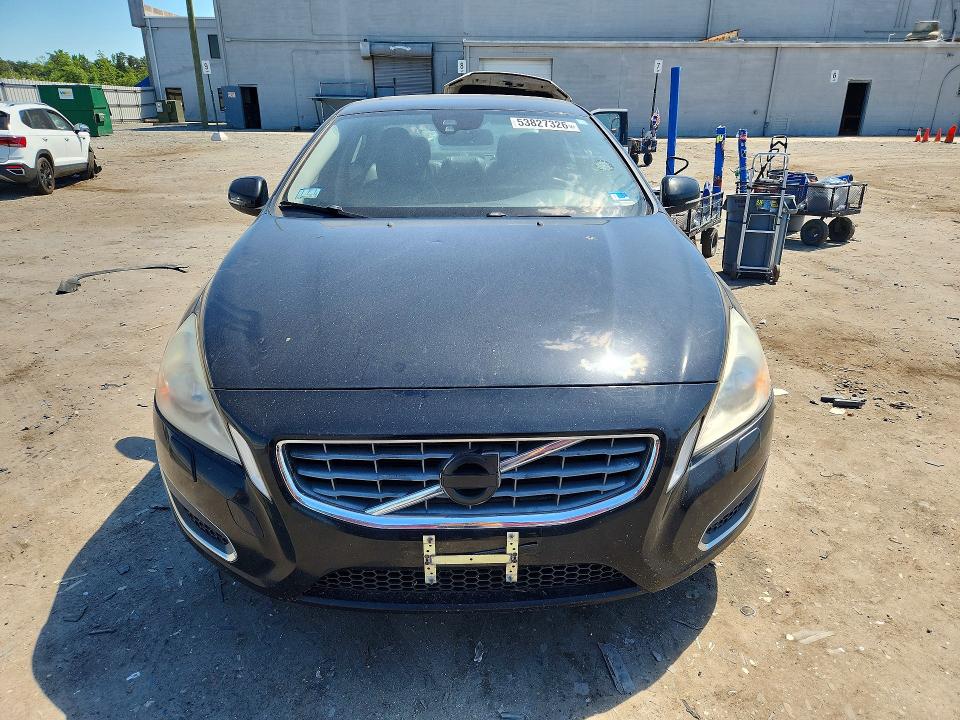 2013 Volvo S60 VIN YV1612FS9D2186749 COPART salvage auction — REAR END, Va - Certificate Of Title, sold $400 on 2026-07-29 (photo 5)