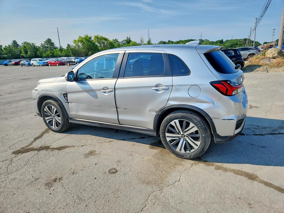 2025 Mitsubishi Outlander sport VIN JA4ARUAU5SU008233 COPART salvage auction — FRONT END, NY - CERTIFICATE OF TITLE, sold $13,400 on 2026-07-08 (photo 2)