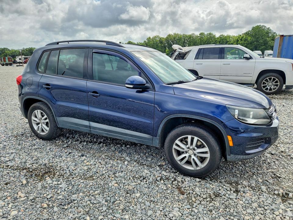 2016 Volkswagen Tiguan VIN WVGAV7AXXGW511812 COPART salvage auction — NORMAL WEAR, Ga - Certificate Of Title, sold $1,750 on 2026-07-14 (photo 4)