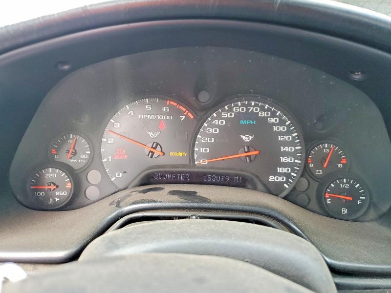 2002 Chevrolet Corvette VIN 1G1YY32G825115600 COPART salvage auction — MINOR DENT/SCRATCHES, Fl - Dis/Dlr/Exp Only Clean Title, sold $2,300 on 2026-07-31 (photo 9)