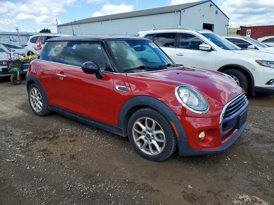2016 Mini VIN WMWXP5C57G2D13883 COPART salvage auction — REAR END, On - Permit Salvage, sold $2,250 on 2026-08-04 (photo 4)