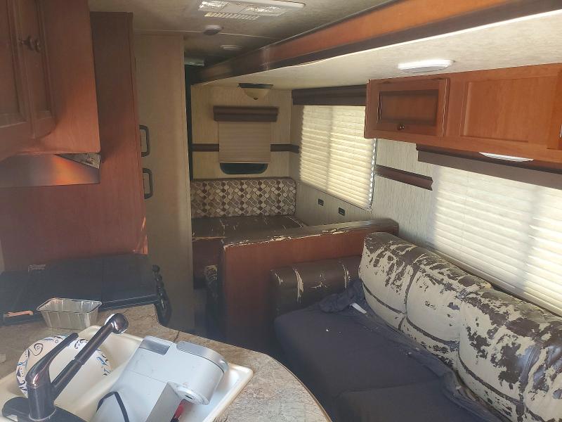 2014 Foresriver VIN 4X4TPAD29EN017457 COPART salvage auction — HAIL, MO - SALVAGE CERTIFICATE OF TITLE, sold $2,100 on 2026-07-23 (photo 6)