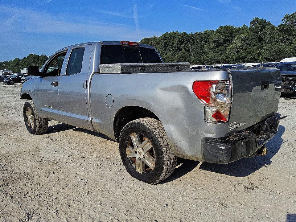 2010 Toyota Tundra VIN 5TFRU5F13AX023225 COPART salvage auction — MINOR DENT/SCRATCHES, Ga - Certificate Of Title, sold $500 on 2026-07-09 (photo 2)
