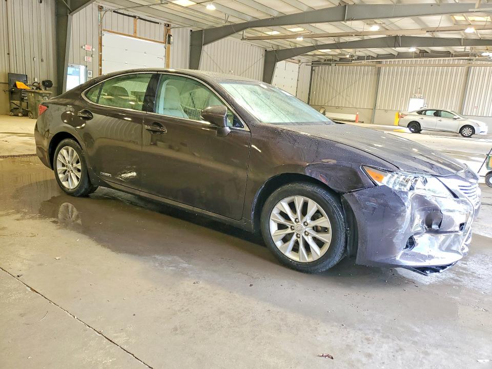 2014 Lexus ES VIN JTHBW1GG0E2073315 COPART salvage auction — FRONT END, Pa - Certificate Of Salvage, sold $5,900 on 2026-07-08 (photo 4)