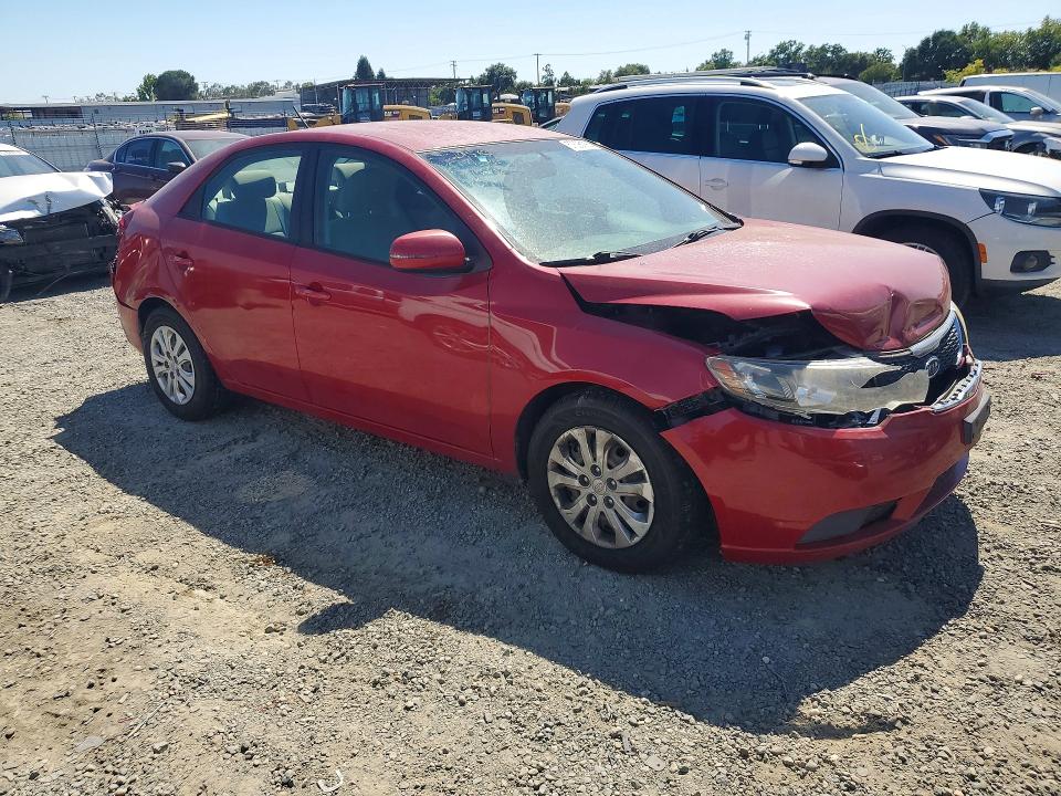 2013 Kia Forte VIN KNAFU4A28D5740603 COPART salvage auction — REAR END, CA - SALVAGE CERTIFICATE, sold $225 on 2026-07-16 (photo 4)