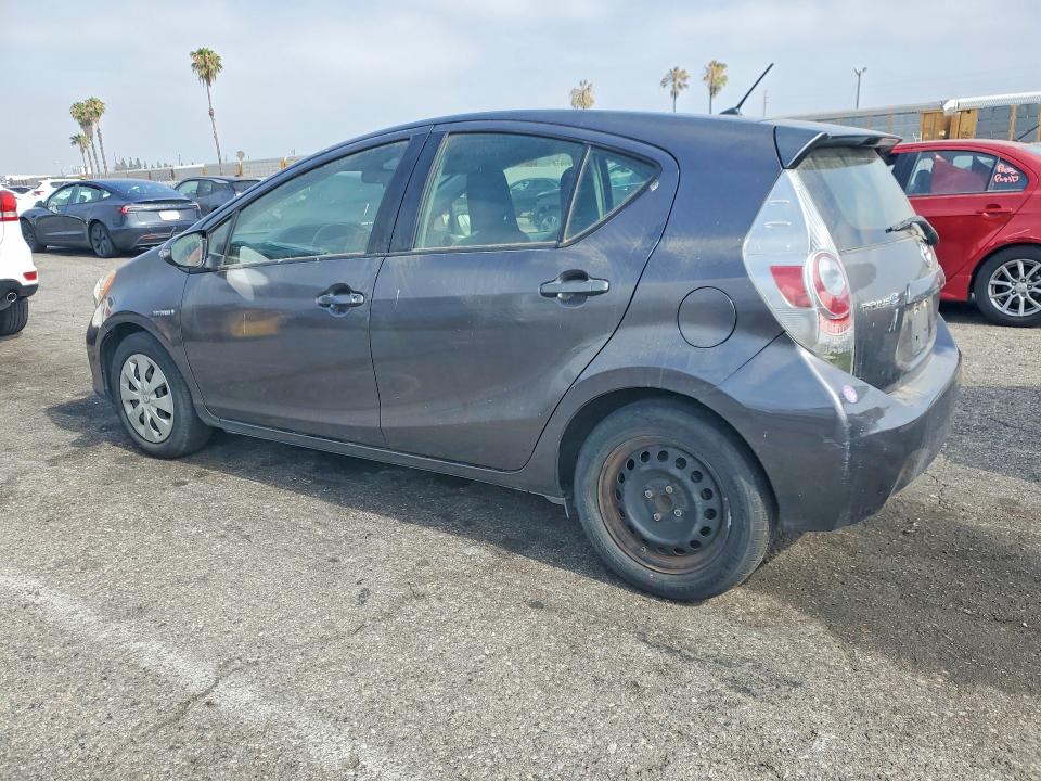 2014 Toyota VIN JTDKDTB31E1566305 COPART salvage auction — MINOR DENT/SCRATCHES, Ca - Dis/Dlr/Exp Only Clean Title, sold $1,850 on 2026-07-31 (photo 2)