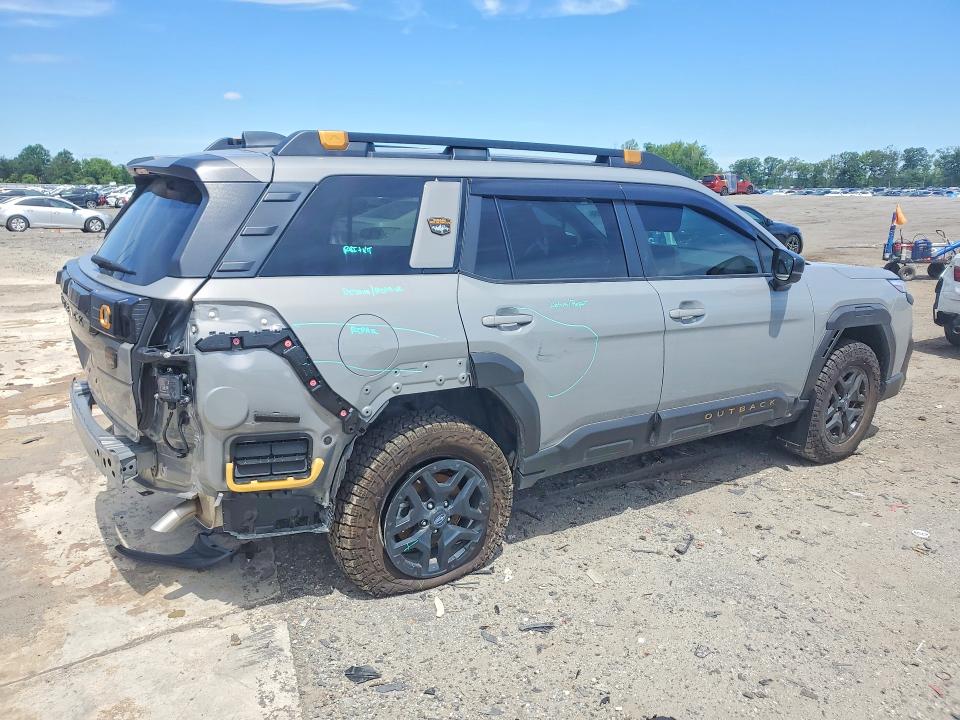 2026 Subaru VIN JF2BURMD3TY482646 COPART salvage auction — REAR END, Va - Cert Of Title - Salvage, sold $17,100 on 2026-07-22 (photo 3)