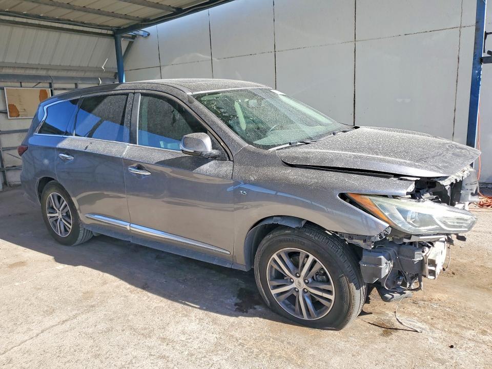 2017 Infiniti VIN 5N1DL0MNXHC515897 COPART salvage auction — FRONT END, Tx - Salvage Vehicle Title, sold $1,000 on 2026-07-17 (photo 4)