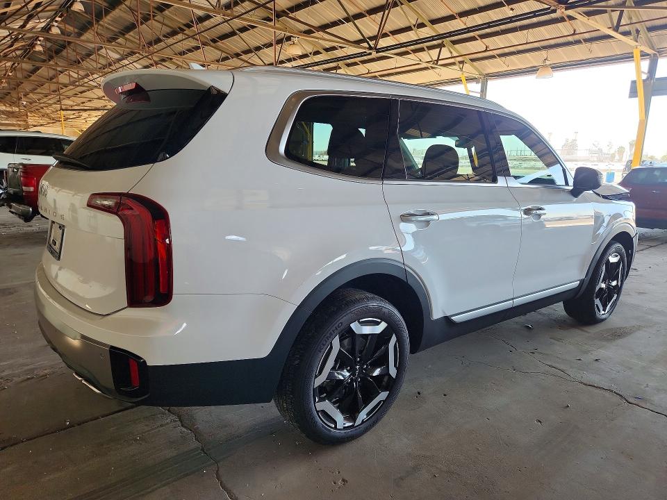 2025 Kia Telluride VIN 5XYP64GC4SG642688 COPART salvage auction — FRONT END, Az - Cert Of Title - Salvage, sold $13,700 on 2026-07-20 (photo 3)