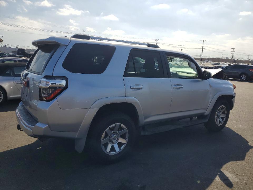2015 Toyota 4runner VIN JTEBU5JRXF5258458 COPART salvage auction — FRONT END, CA - SALVAGE CERTIFICATE, sold $6,600 on 2026-07-13 (photo 3)