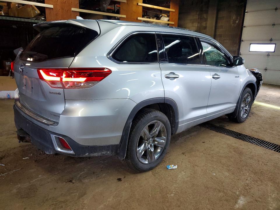 2019 Toyota Highlander hybrid VIN 5TDDGRFH3KS069814 COPART salvage auction — FRONT END, ON - PERMIT SALVAGE, sold $4,800 on 2026-07-14 (photo 3)