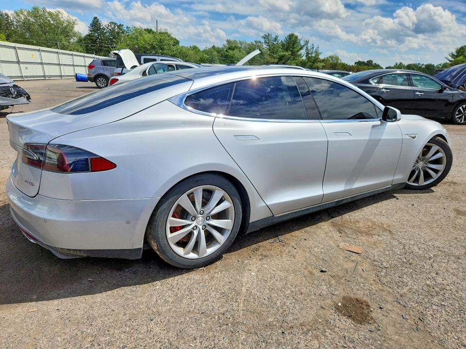 2015 Tesla Model s VIN 5YJSA1H22FFP69885 COPART salvage auction — FRONT END, Pa - Certificate Of Salvage, sold $4,100 on 2026-07-17 (photo 3)
