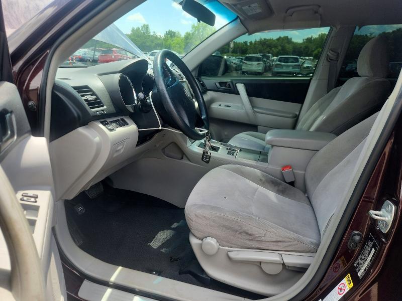 2012 Toyota VIN 5TDBK3EH5CS159486 COPART salvage auction — SIDE, Ct - Cert Of Title-Salvage, sold $475 on 2026-07-21 (photo 7)