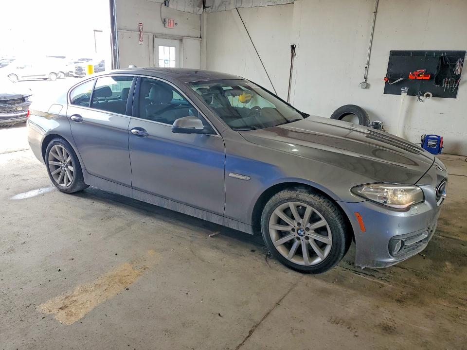 2015 BMW VIN WBA5B1C53FD919731 COPART salvage auction — NORMAL WEAR, Wv - Certificate Of Title, sold $2,000 on 2026-07-27 (photo 4)
