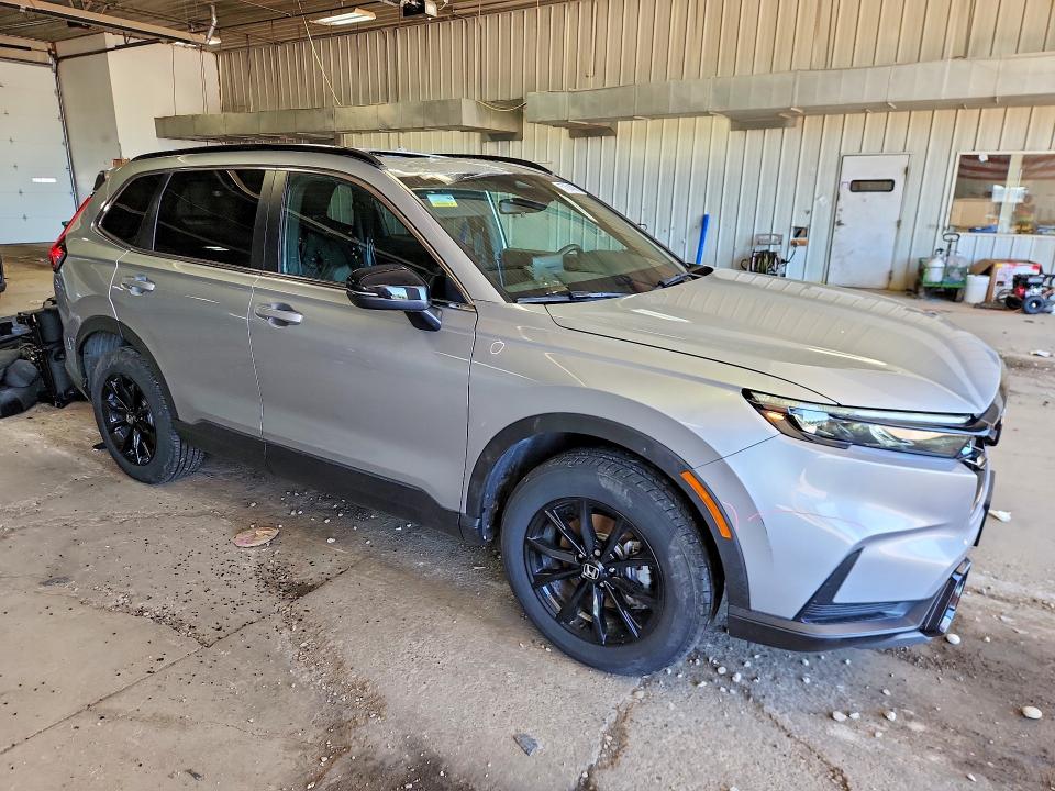 2025 Honda Cr-v VIN 7FARS6H55SE017390 COPART salvage auction — SIDE, Wi - Cert Of Title-Claim Paid, sold $13,400 on 2026-07-20 (photo 4)