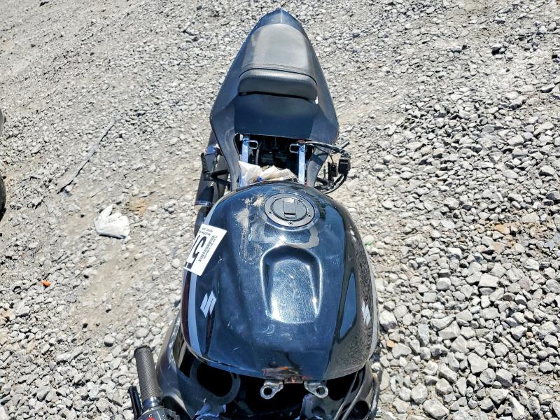 2004 Suzuki Gsx-r1000 VIN JS1GT75A842100111 COPART salvage auction — ROLLOVER, KY - CERT OF TITLE-SALVAGE, sold $30 on 2026-07-23 (photo 5)