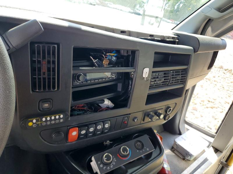 2019 Chevrolet Express VIN 1HA6GUBG3KN002642 COPART salvage auction — NORMAL WEAR, PA - CERT OF TITLE (P), sold $6,500 on 2026-07-20 (photo 9)