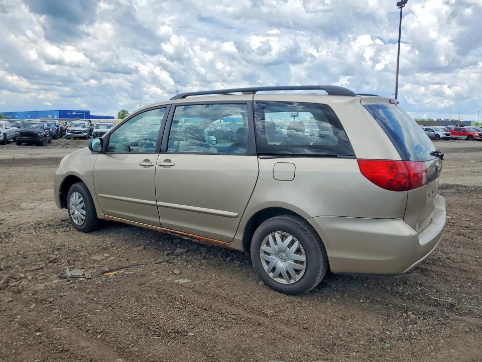 2007 Toyota Sienna VIN 5TDZK23C17S077096 COPART salvage auction — REAR END, Mi - Certificate Of Title, sold $500 on 2026-07-31 (photo 2)