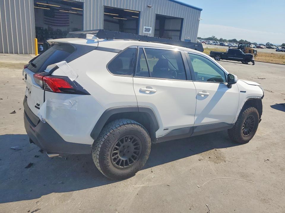 2020 Toyota Rav 4 VIN JTMM6RFV0LD002223 COPART salvage auction — FRONT END, Ca - Salvage Certificate, sold $2,500 on 2026-07-21 (photo 3)