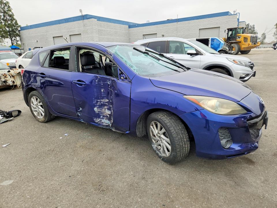 2013 Mazda 3 VIN JM1BL1MP1D1767417 COPART salvage auction — SIDE, Ca - Salvage Certificate, sold $400 on 2026-07-09 (photo 4)