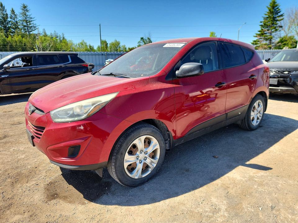 2015 Hyundai VIN KM8JTCAF2FU026600 COPART salvage auction — MINOR DENT/SCRATCHES, On - Permit No Brand - Unfit, sold $2,500 on 2026-07-03 (photo 1)