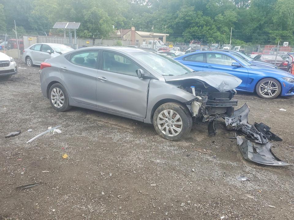 2012 Hyundai Elantra VIN KMHDH4AE0CU398833 COPART salvage auction — VANDALISM, Md - Certificate Of Title, sold $375 on 2026-07-23 (photo 4)