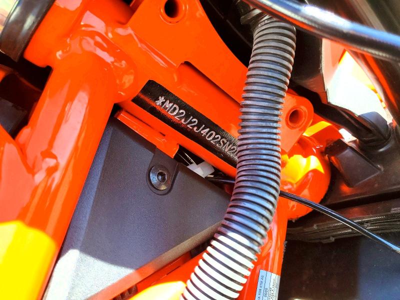 2025 Ktm 690 supermoto VIN MD2J2J402SN201008 COPART salvage auction — SIDE, Nj - Cert Of Title-Salvage, sold $4,500 on 2026-07-16 (photo 9)