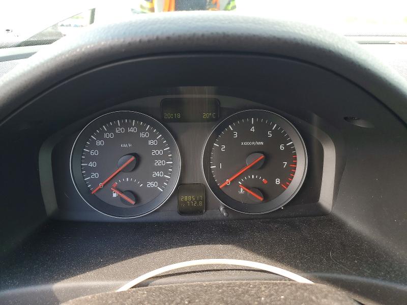 2009 Volvo V50 VIN YV1MW382292453426 COPART salvage auction — MECHANICAL, ON - PERMIT NO BRAND - UNFIT, sold $225 on 2026-07-02 (photo 9)