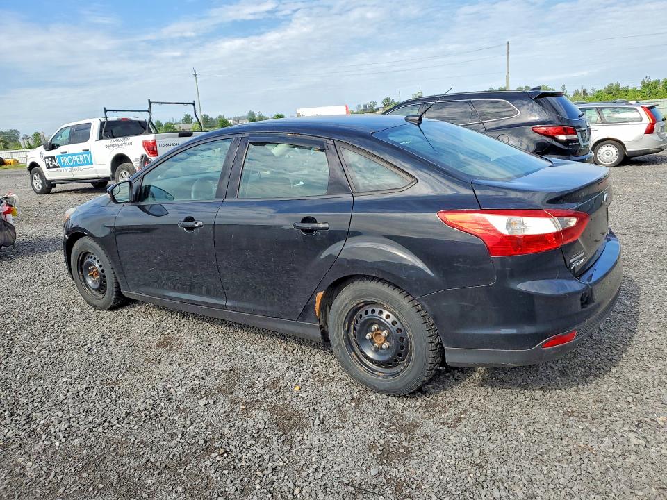 2014 Ford VIN 1FADP3F29EL342890 COPART salvage auction — MINOR DENT/SCRATCHES, On - Permit No Brand - Unfit, sold $1,600 on 2026-07-03 (photo 2)