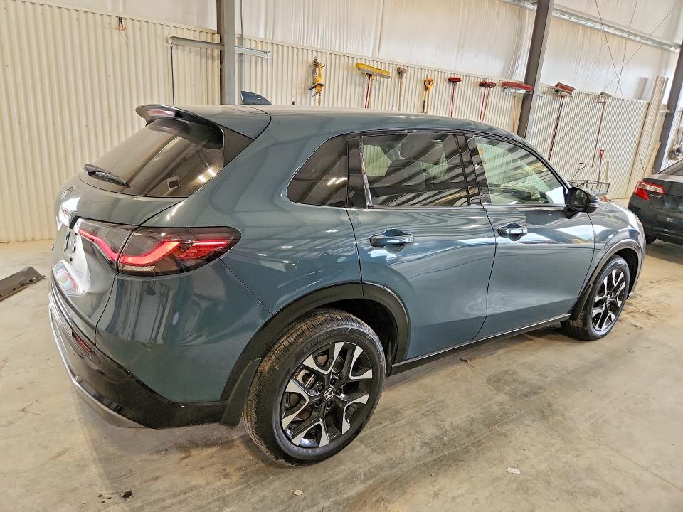 2026 Honda Hr-v VIN 3CZRZ2H71TM728285 COPART salvage auction — FRONT END, NE - CERT OF TITLE-SALVAGE, sold $9,500 on 2026-08-25 (photo 3)