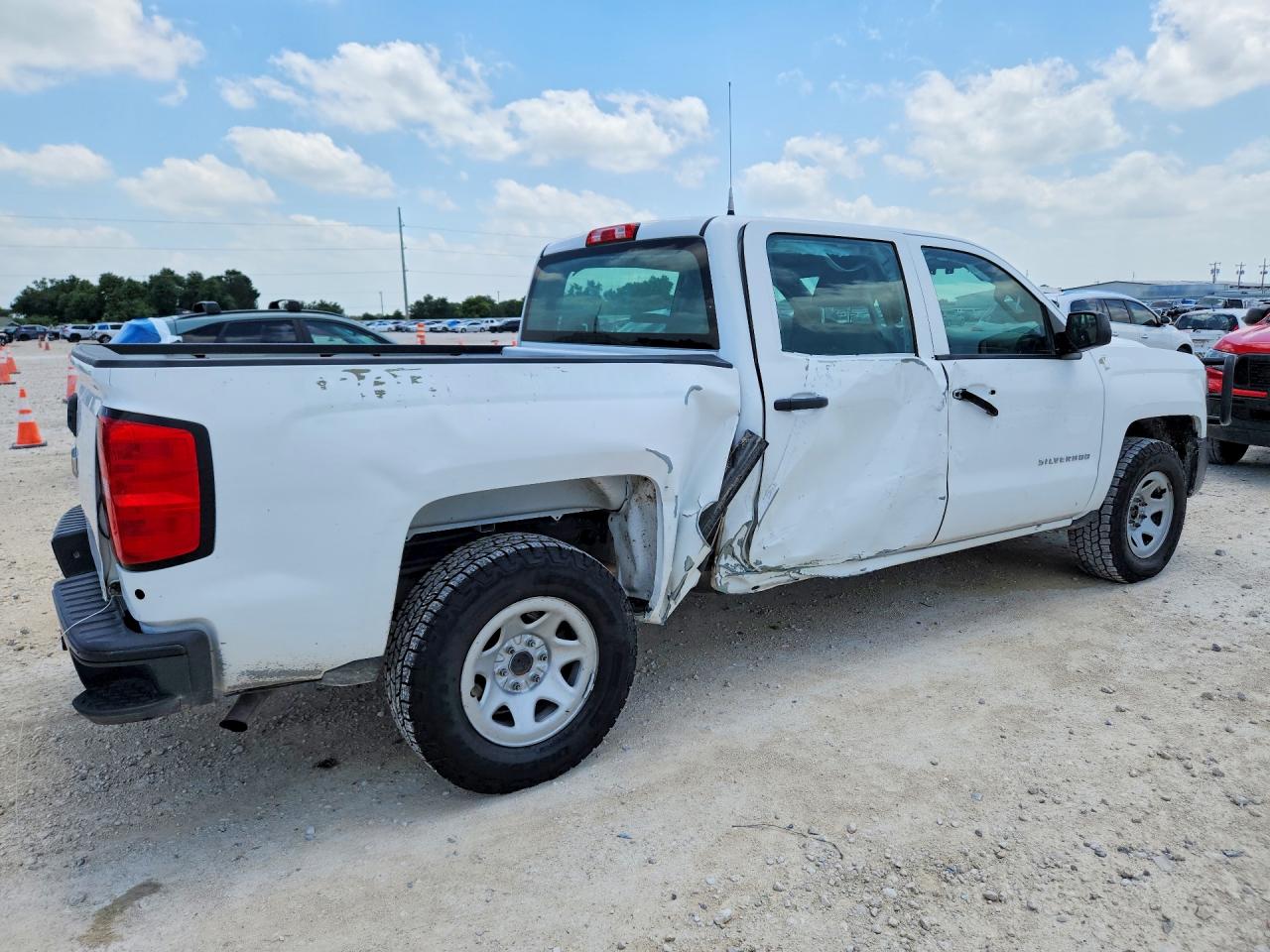 2018 Chevrolet Silverado VIN 3GCUKNEC3JG152864 COPART salvage auction — Side, Tx - Us Government Cert To Obtain T (P), sold $5,800 on 2026-07-09 (photo 3)