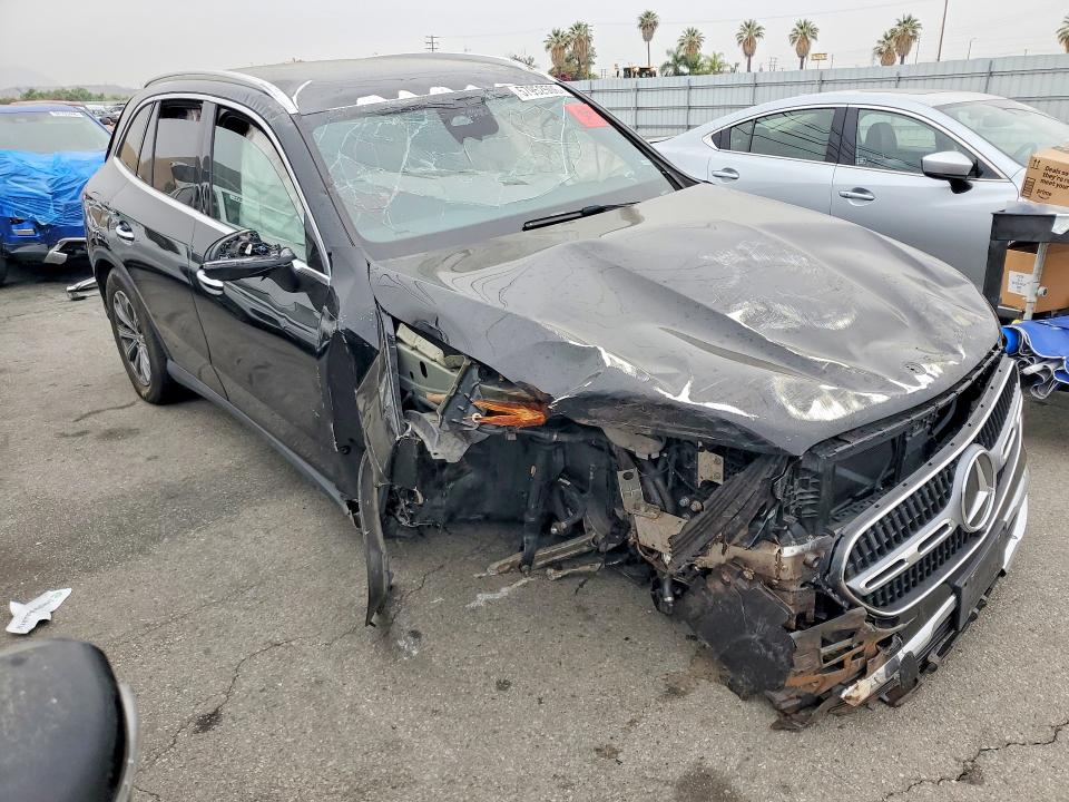 2024 Mercedes-benz VIN W1NKM4GB1RF196450 COPART salvage auction — ROLLOVER, Fl - Cert Of Title Slvg Rebuildable, sold $5,100 on 2026-07-11 (photo 4)