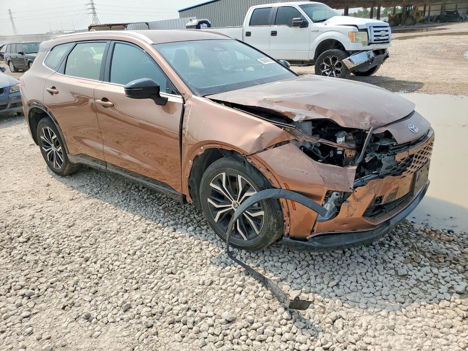 2025 Toyota Crown signia VIN JTDACAAJ4S3000173 COPART salvage auction — FRONT END, Tx - Salvage Vehicle Title, sold $15,500 on 2026-07-28 (photo 4)