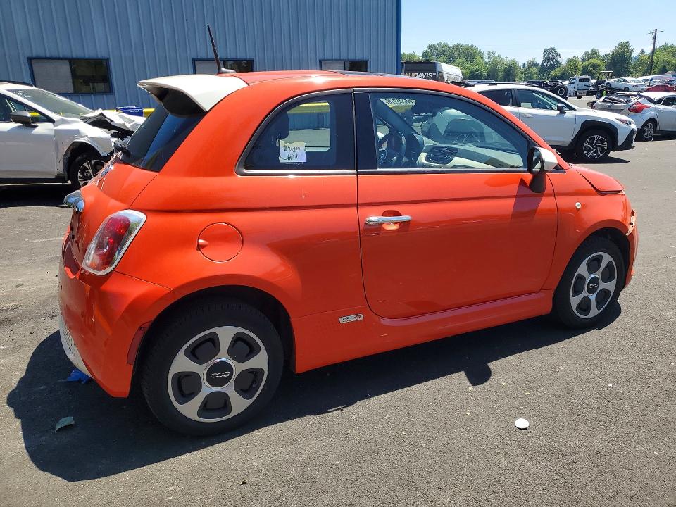 2013 Fiat 500 VIN 3C3CFFGE2DT751050 COPART salvage auction — FRONT END, Or - Salvage Title Certificate, sold $1,550 on 2026-07-27 (photo 3)