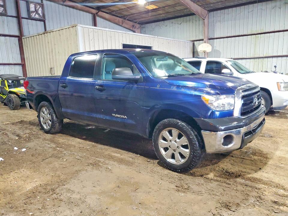 2011 Toyota Tundra VIN 5TFEM5F19BX026873 COPART salvage auction — MINOR DENT/SCRATCHES, Tx - Certificate Of Title, sold $3,900 on 2026-07-02 (photo 4)