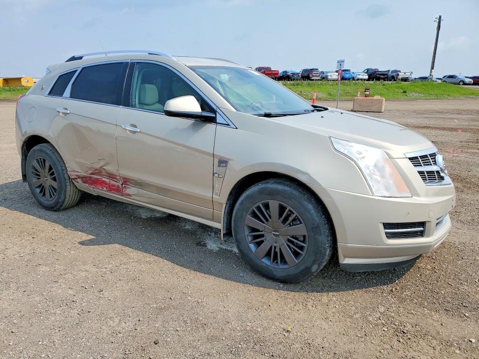 2011 Cadillac Srx VIN 3GYFNAEY3BS611016 COPART salvage auction — SIDE, AB - BOS - SALVAGE, sold $200 on 2026-07-21 (photo 4)