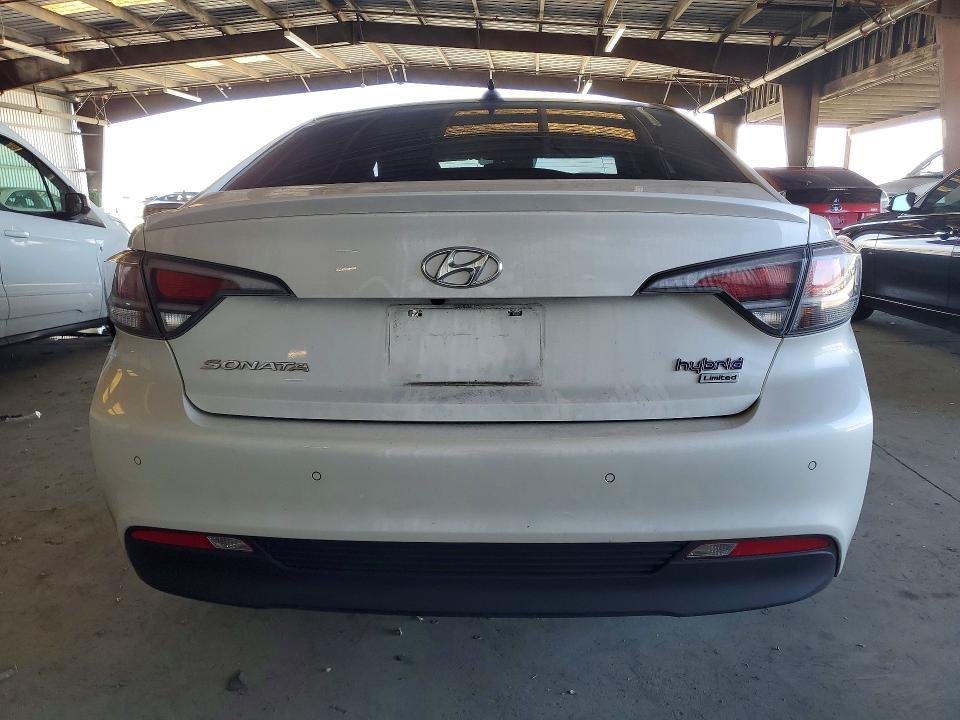 2016 Hyundai Sonata hybrid VIN KMHE34L10GA012447 COPART salvage auction — FRONT END, CA - SALVAGE CERTIFICATE, sold $1,800 on 2026-07-02 (photo 6)