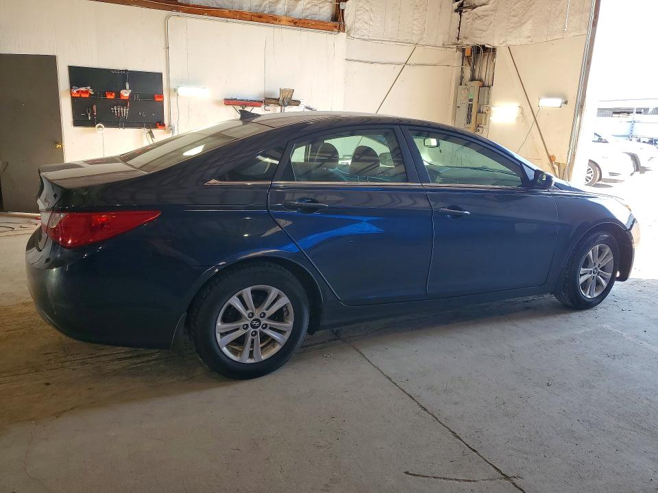 2013 Hyundai Sonata VIN 5NPEB4ACXDH567213 COPART salvage auction — VANDALISM, Ky - Cert Of Title-Salvage, sold $325 on 2026-07-13 (photo 3)