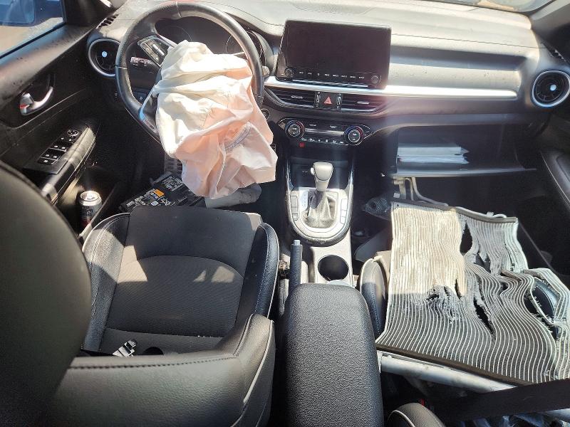 2023 Kia Forte VIN 3KPF54ADXPE529977 COPART salvage auction — FRONT END, Mi - Certificate Of Title, sold $2,700 on 2026-07-03 (photo 8)