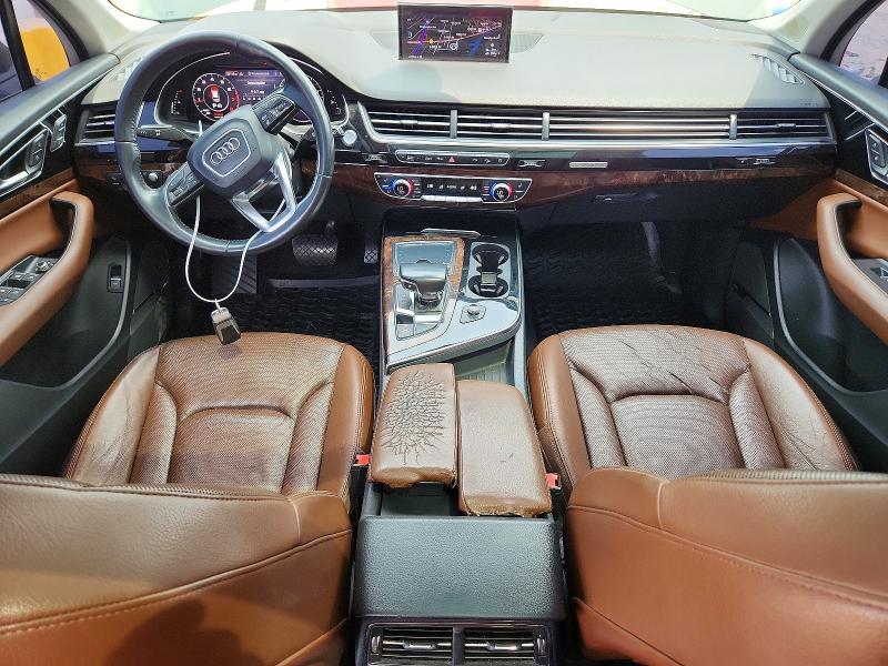 2018 Audi Q7 VIN WA1VAAF70JD000226 COPART salvage auction — NORMAL WEAR, KS - CERTIFICATE OF TITLE, sold $4,100 on 2026-07-30 (photo 8)