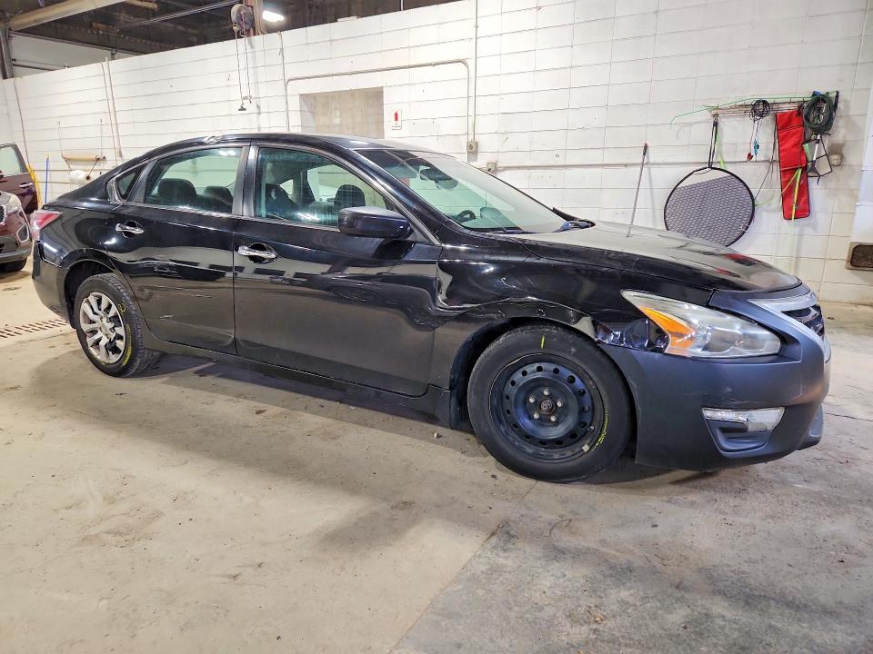 2015 Nissan Altima VIN 1N4AL3AP6FC194118 COPART salvage auction — FRONT END, Mn - Cert Of Title-Prior Salvage, sold $525 on 2026-07-02 (photo 4)
