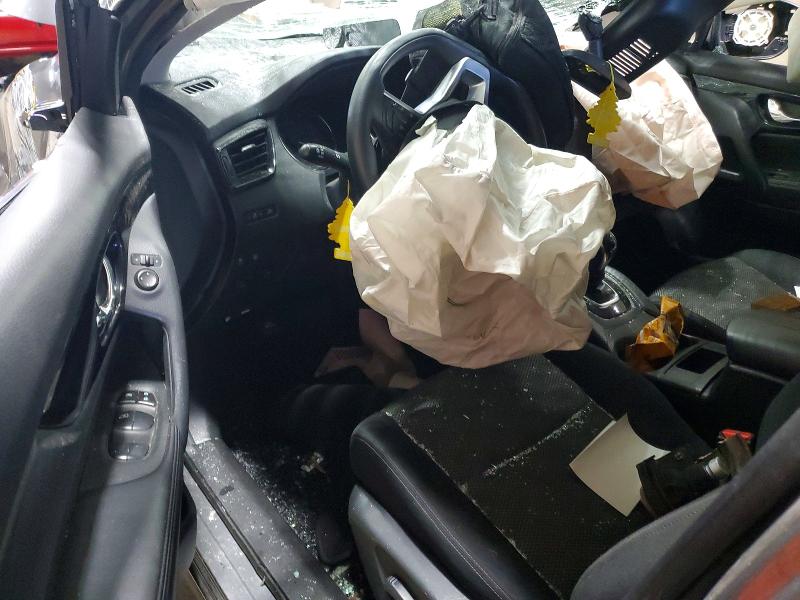 2019 Nissan Rogue VIN JN1BJ1CR9KW623013 COPART salvage auction — ROLLOVER, Mn - Cert Of Title-Salvage, sold $200 on 2026-07-28 (photo 8)