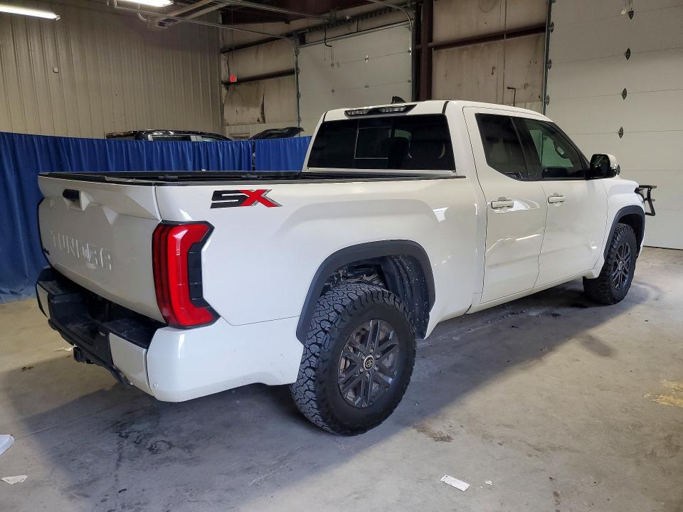 2023 Toyota Tundra VIN 5TFLA5DA6PX084496 COPART salvage auction — MINOR DENT/SCRATCHES, WV - CERTIFICATE OF TITLE, sold $29,000 on 2026-07-30 (photo 3)