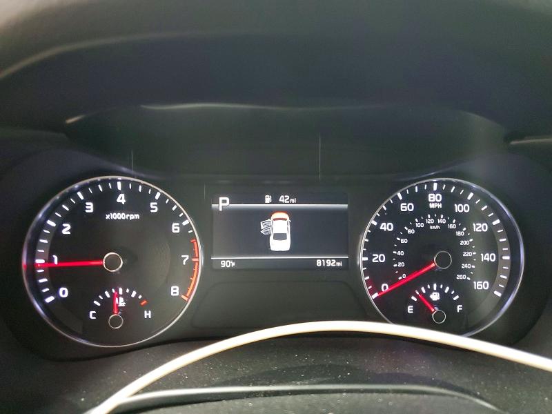 2024 Kia Forte VIN 3KPF24AD0RE811315 COPART salvage auction — MINOR DENT/SCRATCHES, MI - CERTIFICATE OF TITLE, sold $11,100 on 2026-07-16 (photo 9)