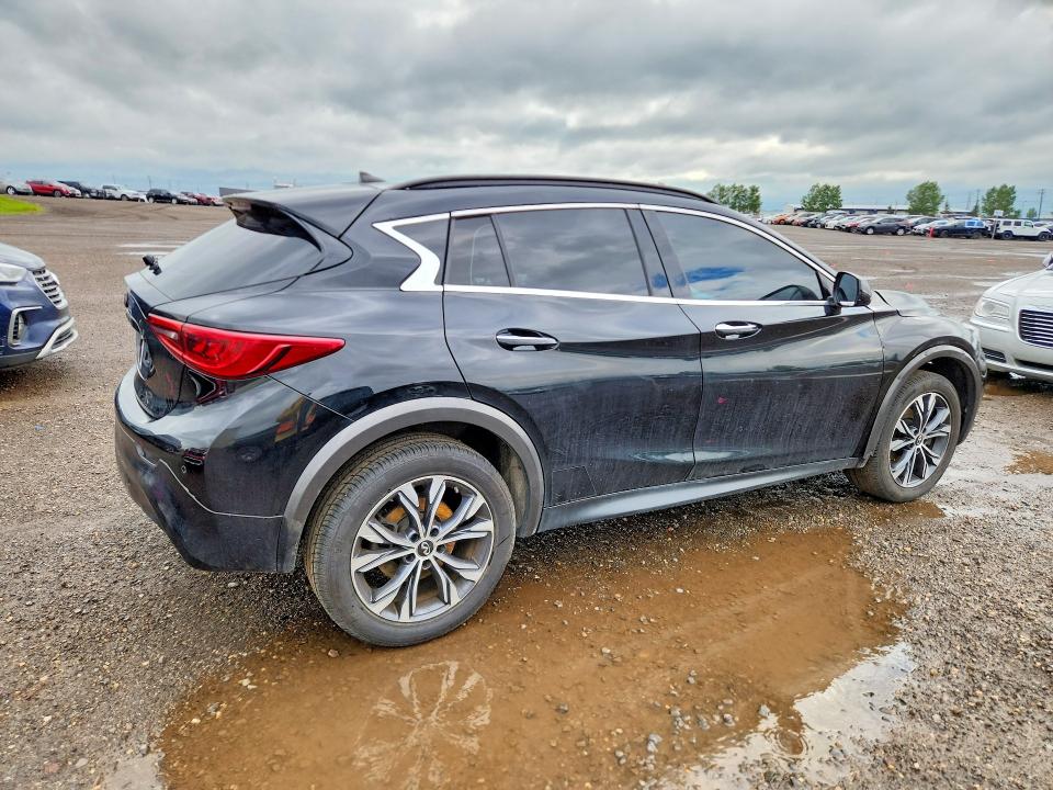 2017 Infiniti Qx30 VIN SJKCH5CR8HA023199 COPART salvage auction — FRONT END, Ab - Bos - Salvage, sold $3,500 on 2026-07-07 (photo 3)