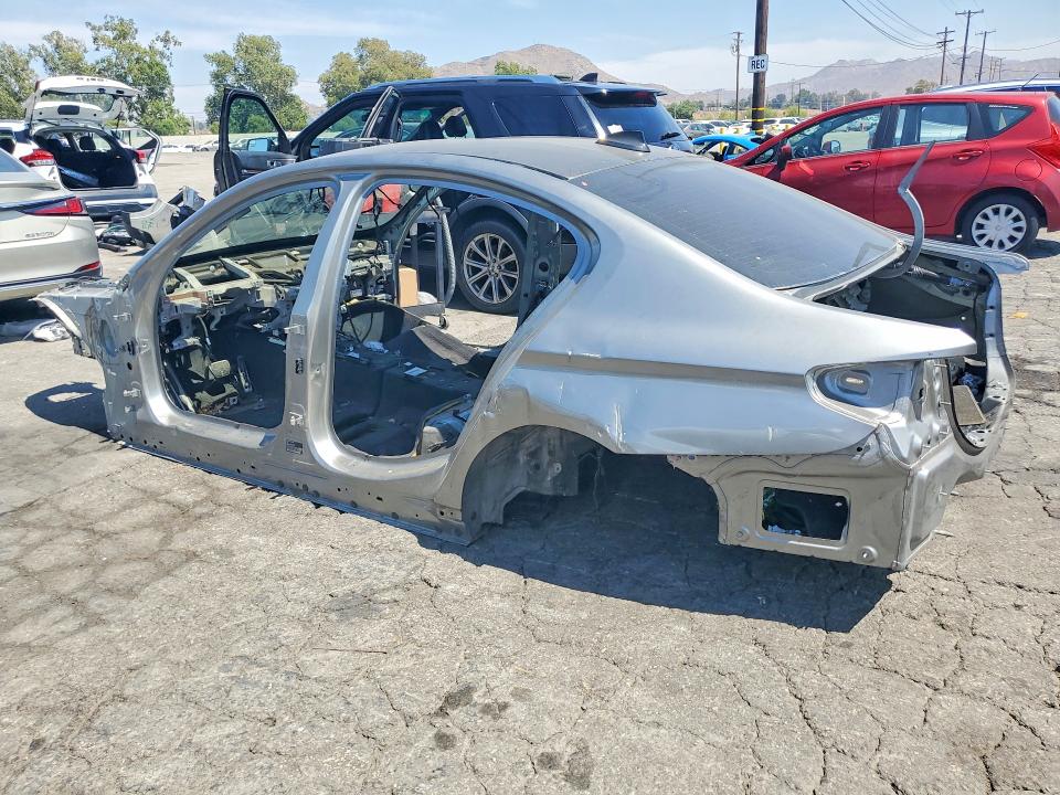 2021 BMW VIN WBS83CH0XMCG83857 COPART salvage auction — STRIPPED, Ca - Dis/Dlr/Exp Only Clean Title, sold $8,000 on 2026-07-14 (photo 2)